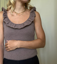 Load image into Gallery viewer, Peony Top