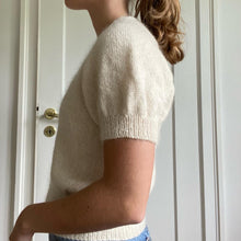 Load image into Gallery viewer, Chamomile Tee