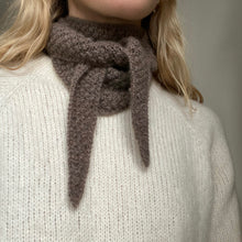 Load image into Gallery viewer, Ruby Scarf