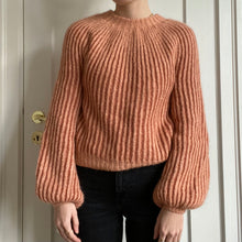 Load image into Gallery viewer, Sunray Sweater