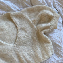 Load image into Gallery viewer, Chamomile Tee