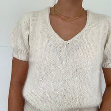 Load image into Gallery viewer, Chamomile Tee