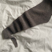 Load image into Gallery viewer, Ruby Scarf