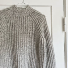 Indlæs billede til gallerivisning Northbound Sweater
